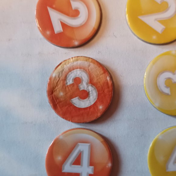 Pictopia Disney Edition 2014 The Ultimate Picture-Trivia Family Game! - Picture 8 of 10